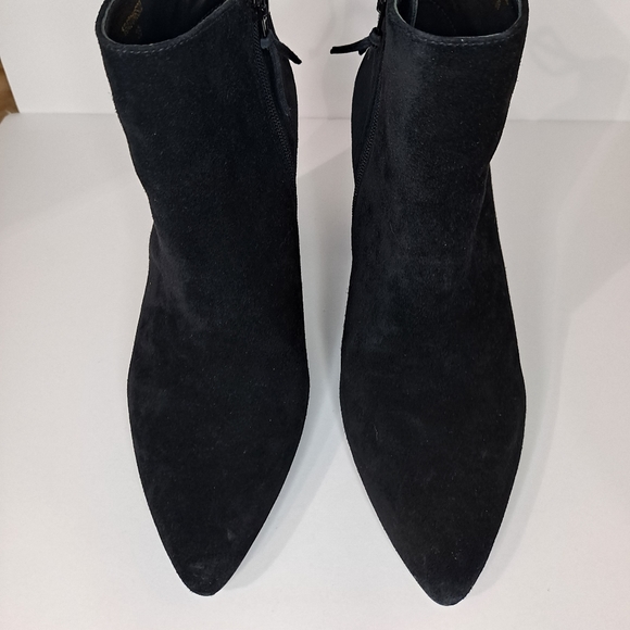 Christine She II booties - Picture 6 of 10